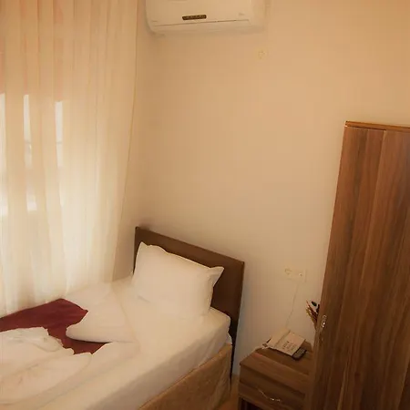 Ash Otel