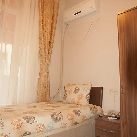 Hotel Ash